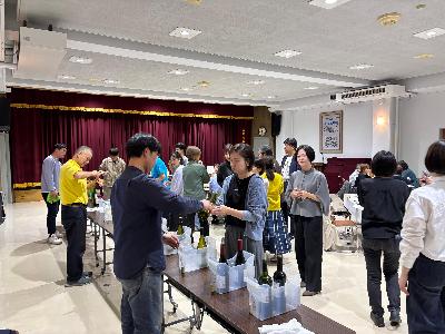 試飲会の様子